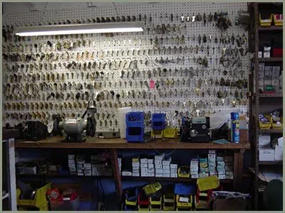 Locksmith Solution Services Kissimmee, FL 407-964-3416 - 68-44-3